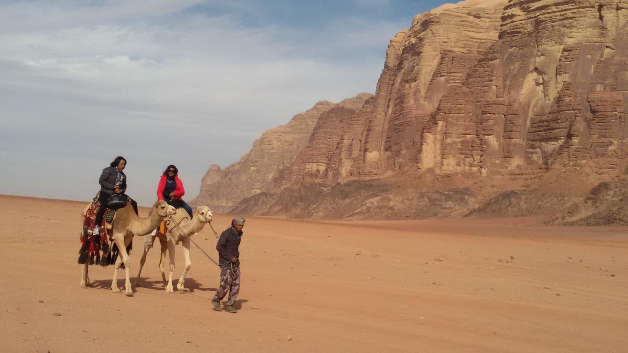 Wadi Rum Quiet Village Camp Kültér fotó