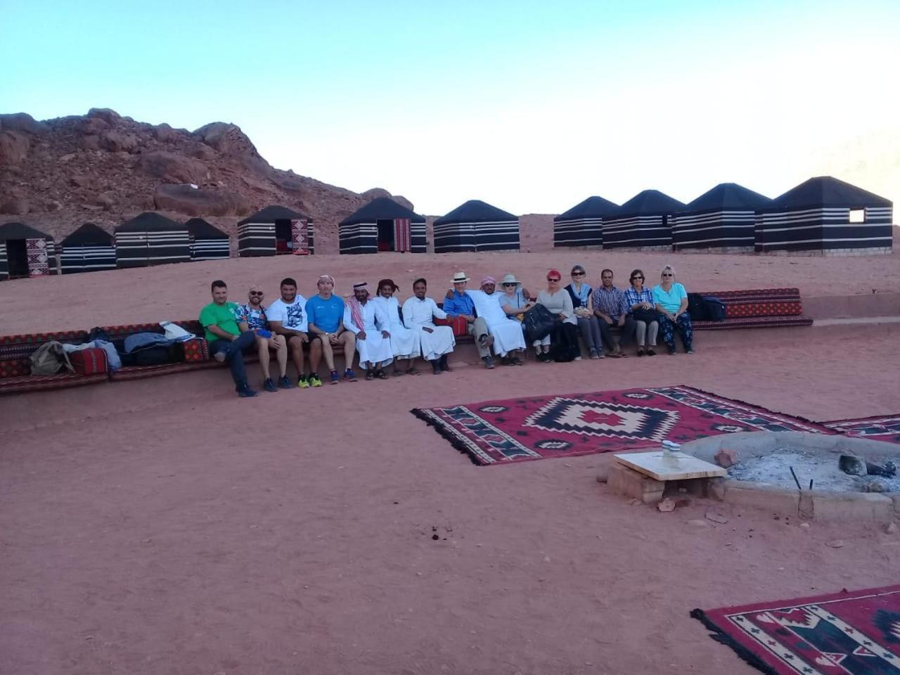 Wadi Rum Quiet Village Camp Kültér fotó